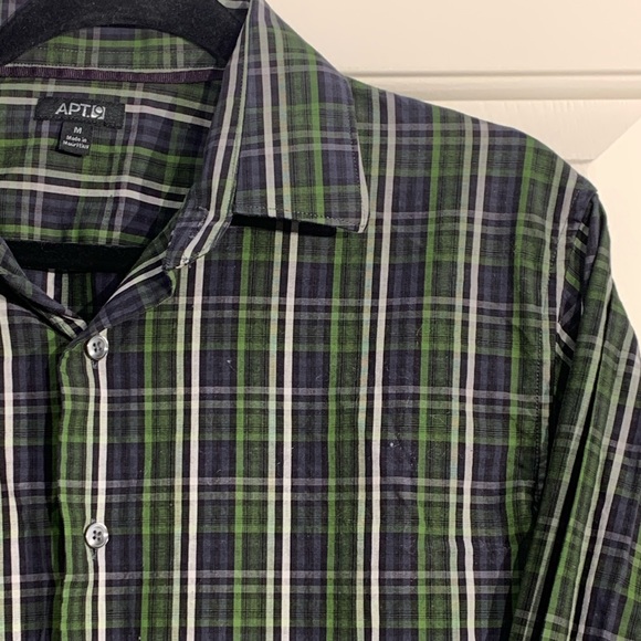 3/$10 🔆 Apt. 9 Plaid Button-Down Long Sleeve - Picture 1 of 8